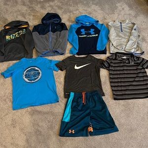 Youth Medium Under Armour and Nike lot